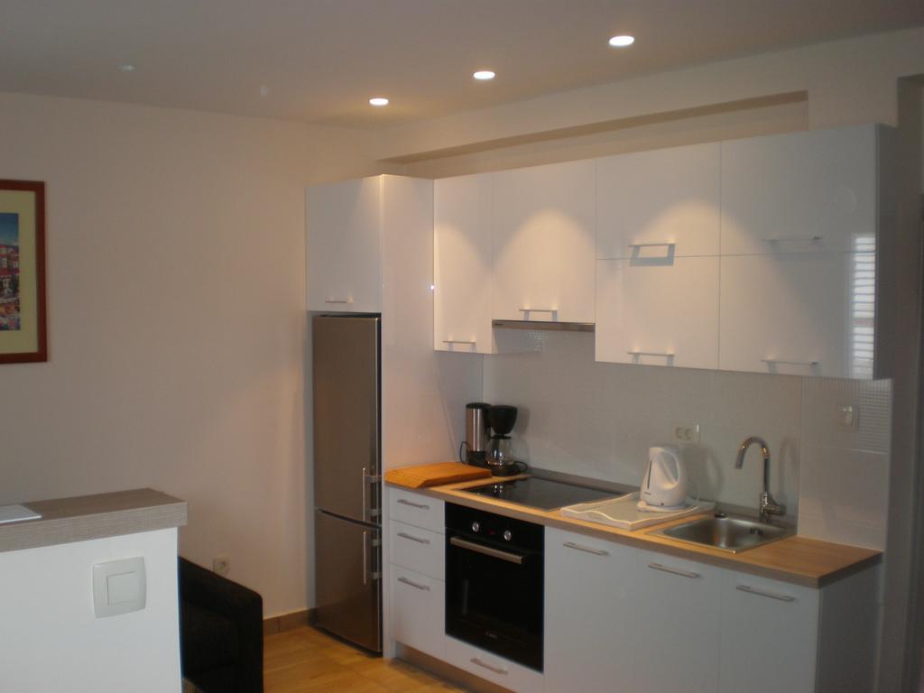 Apartment Maria Banjol Bilik gambar